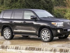 Toyota Land Cruiser 2010